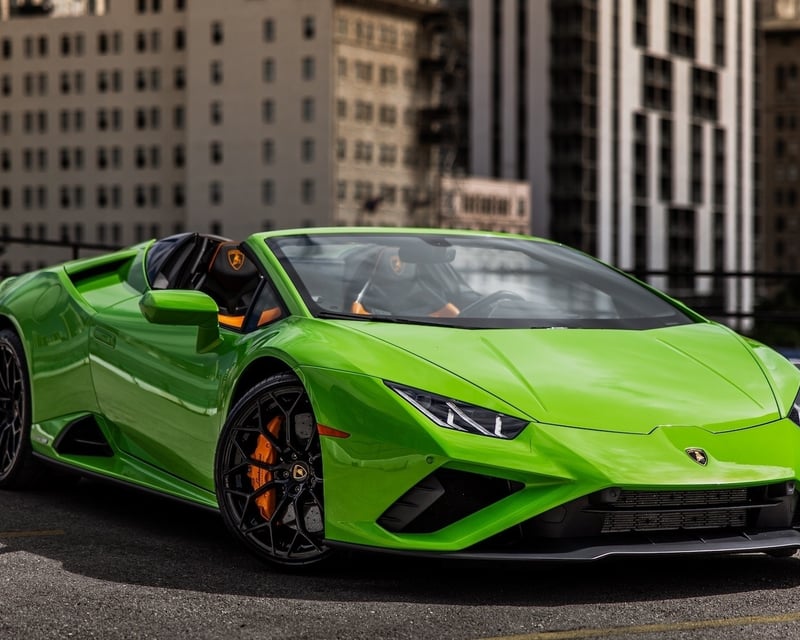 Lamborghini Huracán Spyder Rental in Miami
