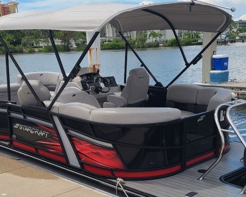 Naples 8-Hour Tritoon Boat Rental