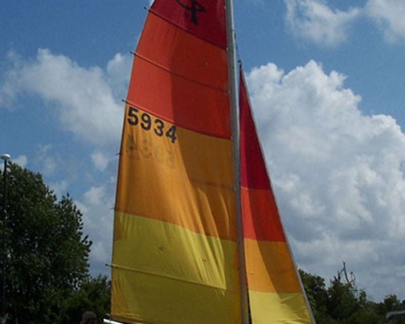 16' Catamaran Sailboat Rental on Lake Fairview, Orlando