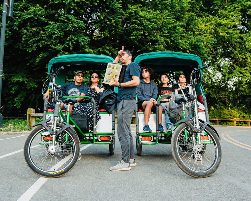Central Park Pedicab Tour with Movie Sites & Celebrity Homes