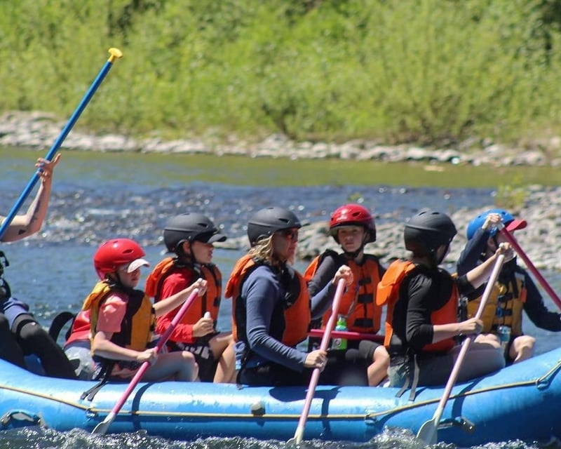 Scenic Rafting on Lower Clackamas River