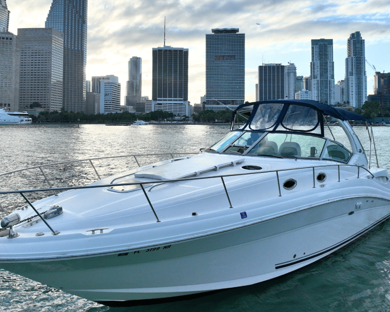 Cruise Miami on a 37' Mini Yacht Charter