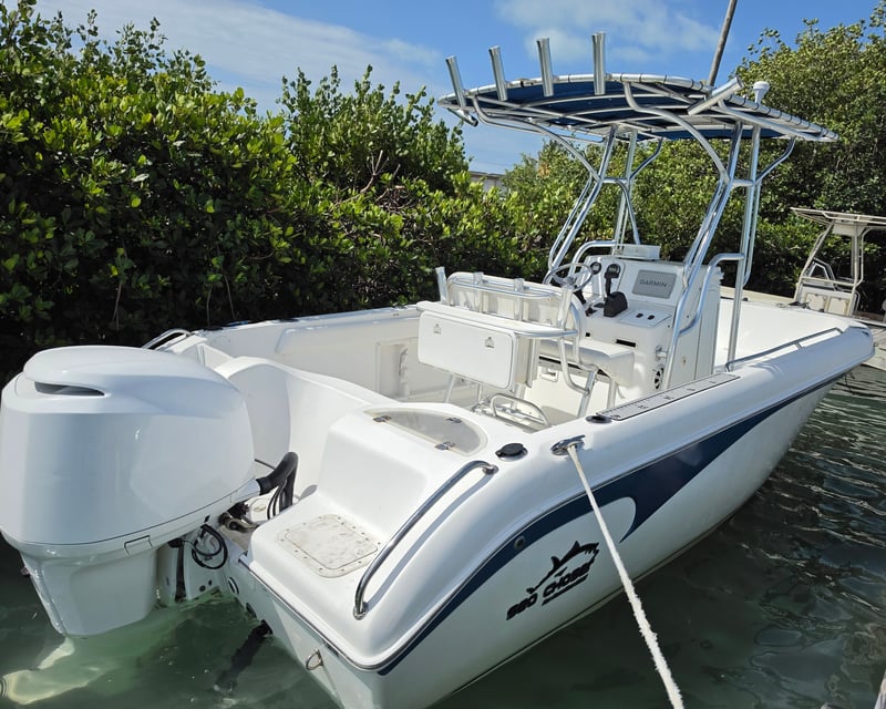 21' SeaChaser Boat Rental in Marathon