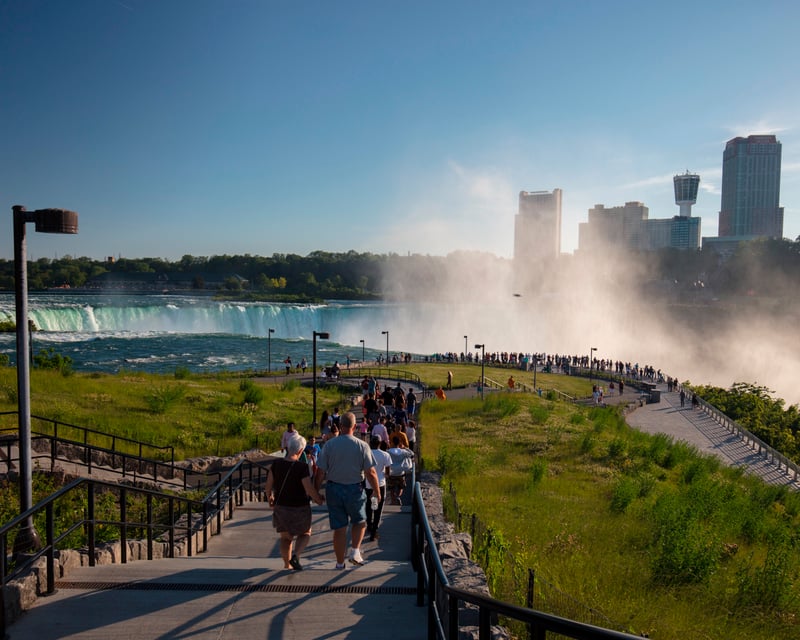 2-Day Niagara Falls & Watkins Glen Bus Tour from NYC