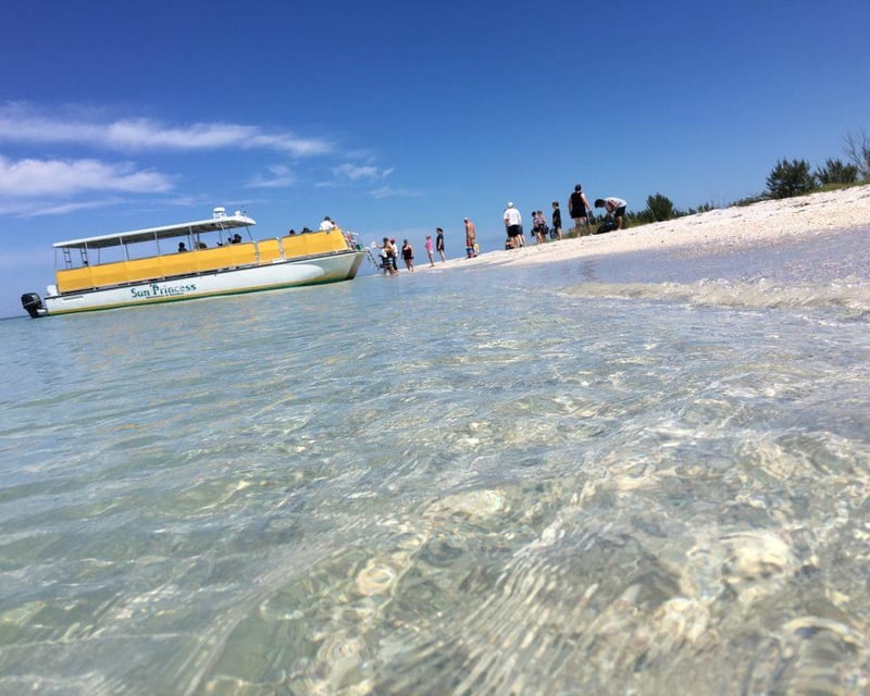 Fort Myers Outer Islands Shelling Cruise