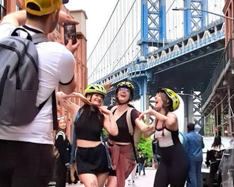 Guided Brooklyn Bike Tour with DUMBO & Brooklyn Bridge