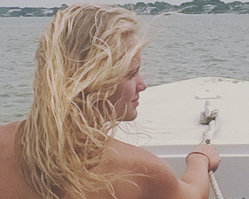 Private Little Tybee Island Dolphin & Shelling Boat Tour