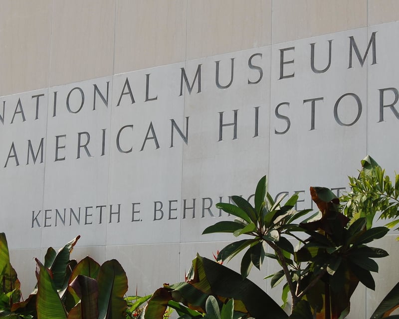 Private National Archives & American History Museum Tour DC