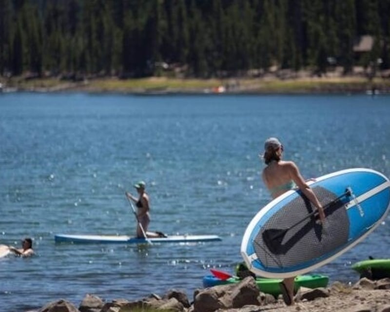 Paddleboard Rental at Elk Lake