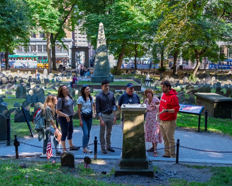 North End Food & Freedom Trail Walking Tour in Boston