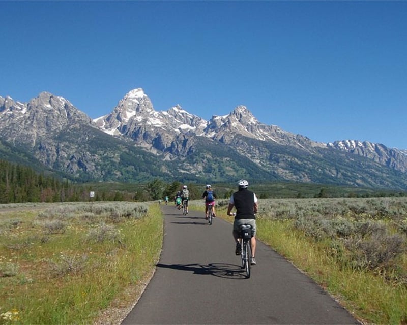 Guided 4-Hour E-Bike Tour in Grand Teton National Park