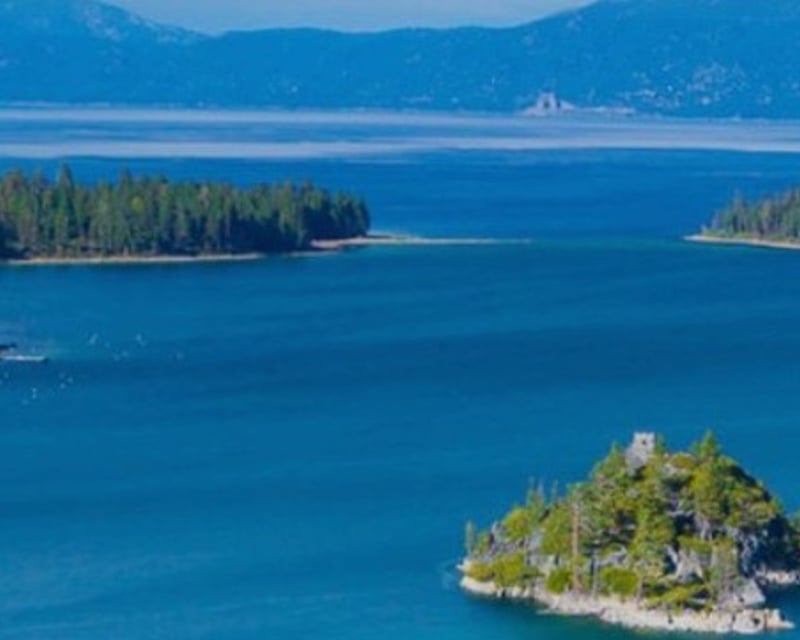 Private Captained Pontoon Boat Tour on Lake Tahoe