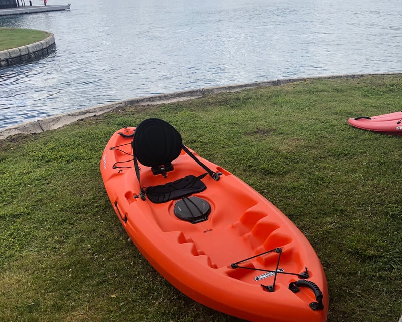 Single Kayak Rental on Flathead Lake