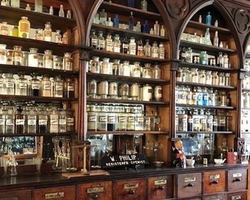 Apothecary Mystery Escape Room in Spokane
