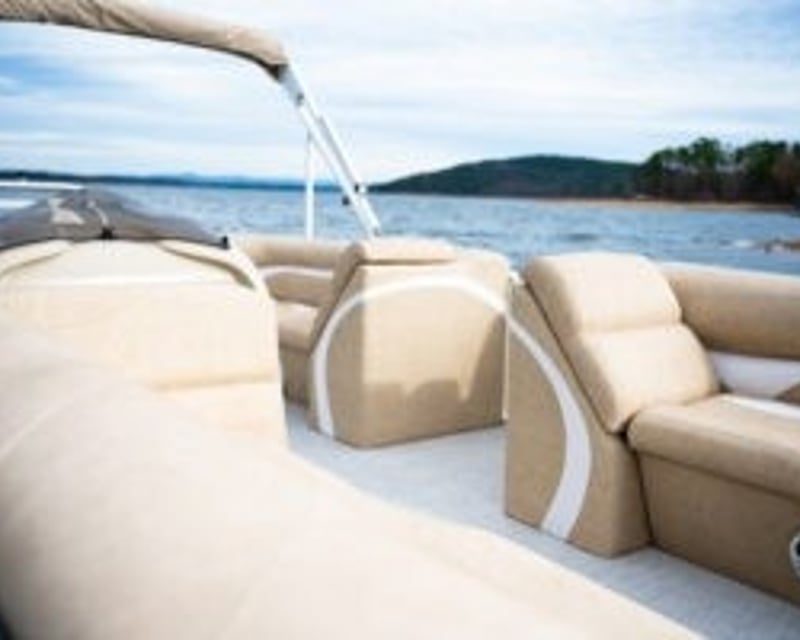 Multi-Day 23' Tri-Toon Rental Delivered Near Traverse City