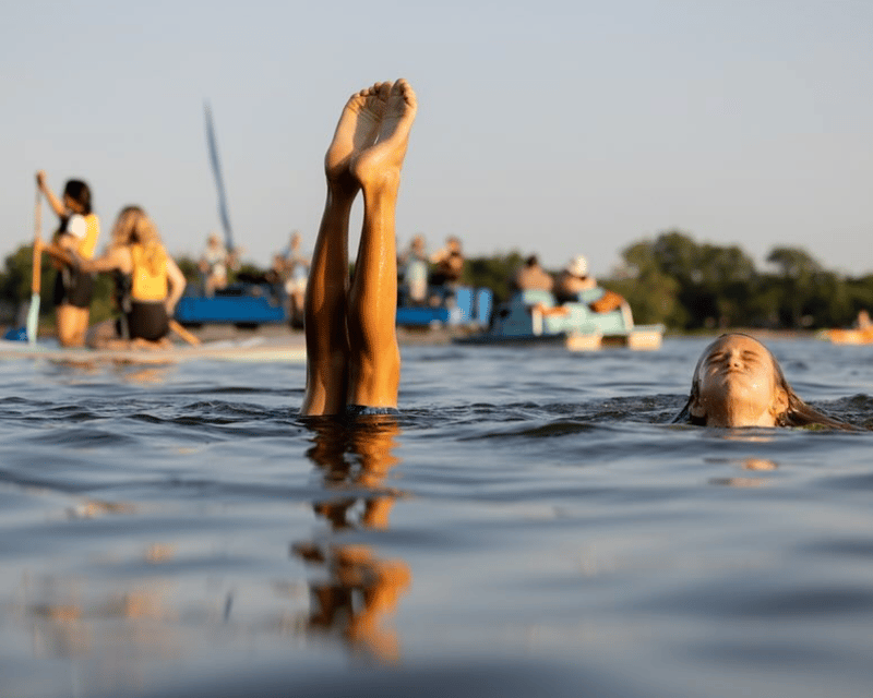 Paddle to Burgers on Monona Bay in Madison