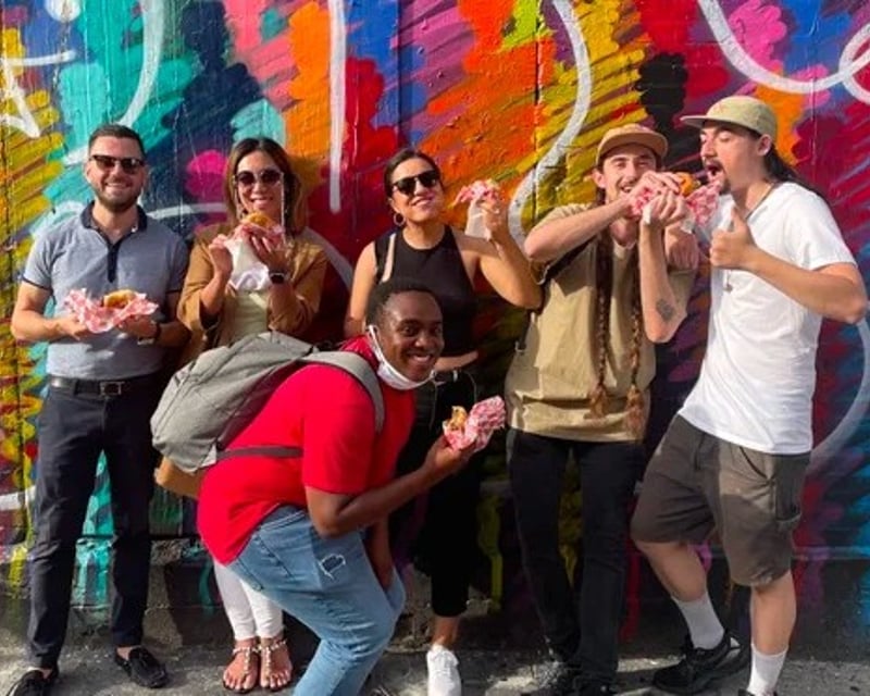 Beers & Burgers Bar Crawl Walking Tour in NYC