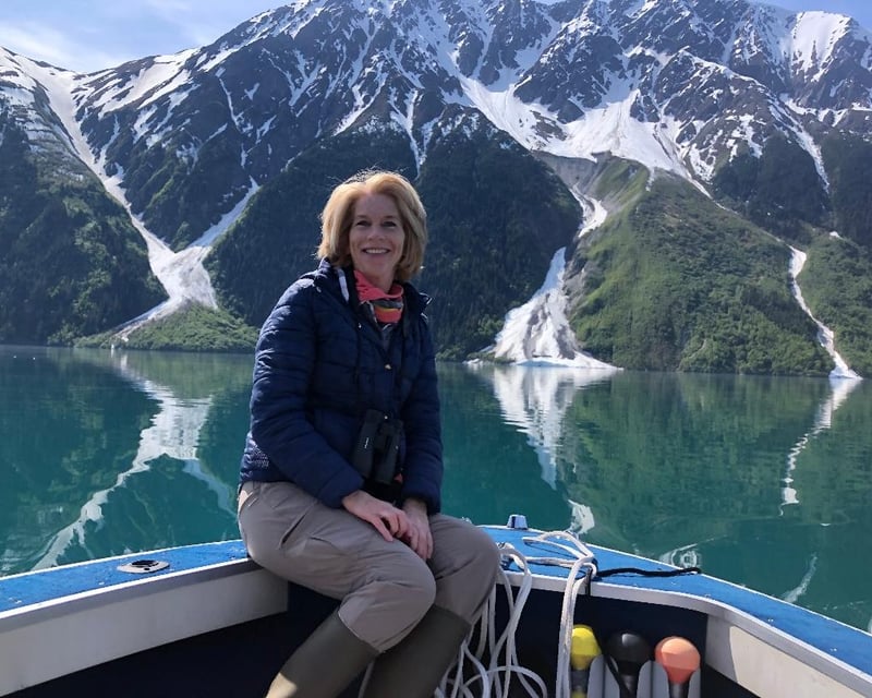 Kenai Lake Gold Panning Boat Tour