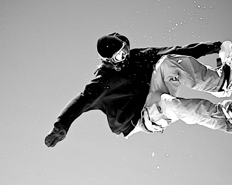 Junior Snowboard Rental Package in Glenwood Springs