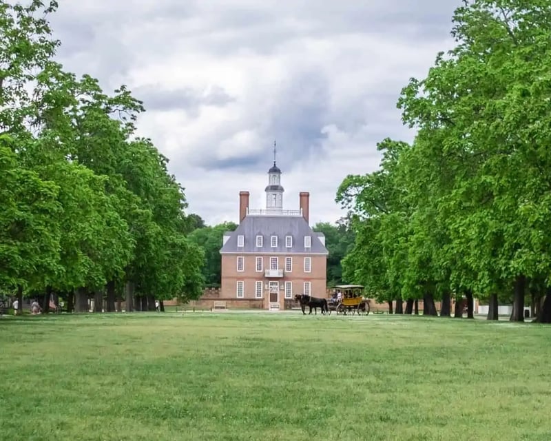 Explore Colonial Williamsburg Private Full-Day Tour