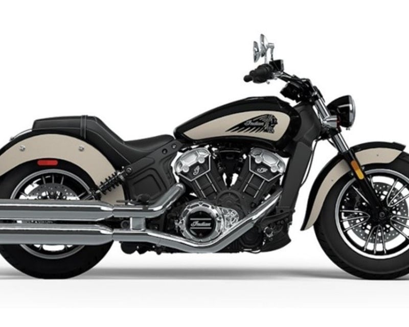Motorcycle Rental in Maui on an Indian Scout