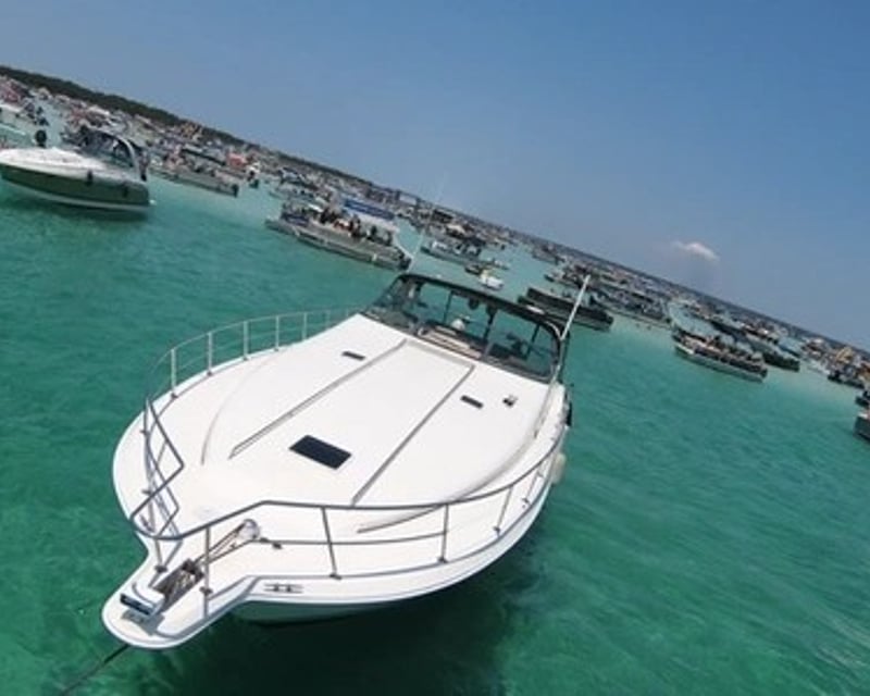 Private 55' Yacht Charter in Destin