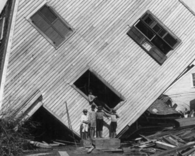 1900 Storm History & Survival Stories Tour in Galveston