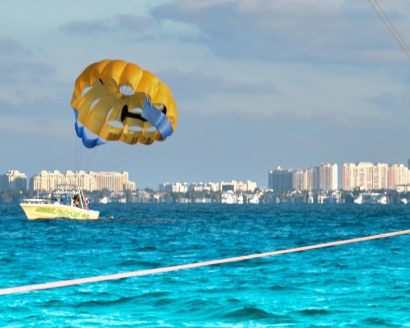 Boat-Launched Parasailing Flight in Miami
