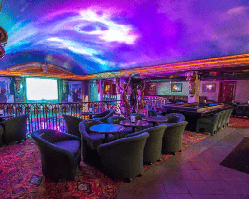 VIP Strip Club & Nightlife Party Bus Tour in Las Vegas