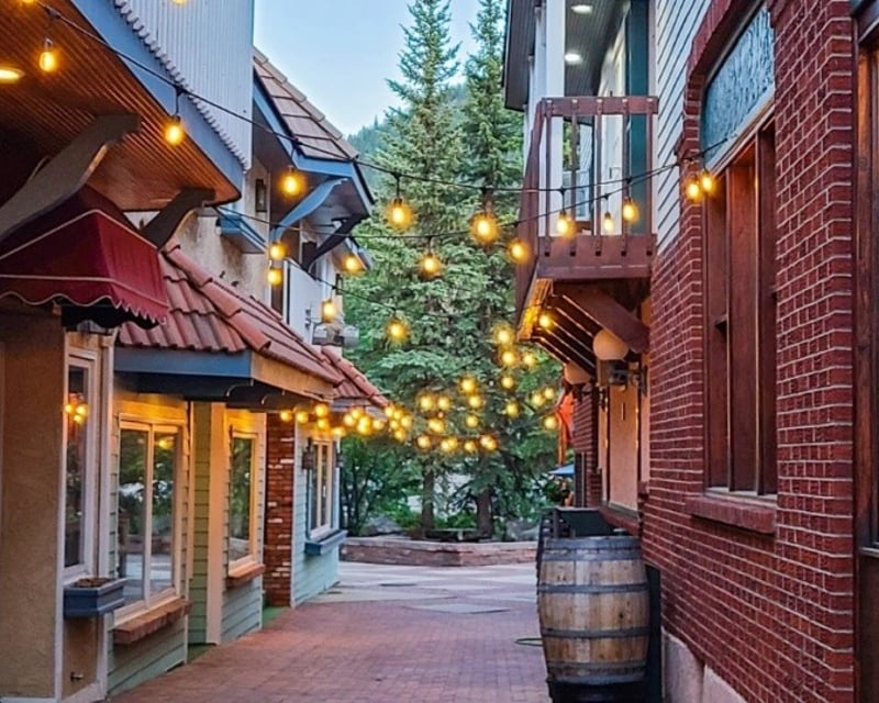 Downtown Estes Park Guided Food & Drink Walking Tour
