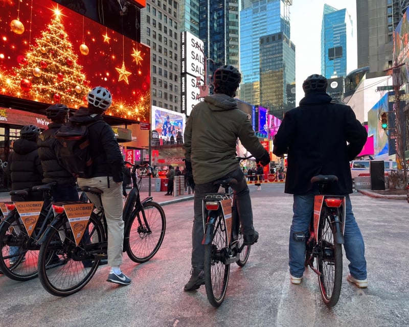 New York City Christmas Bike Tour of Midtown & Central Park