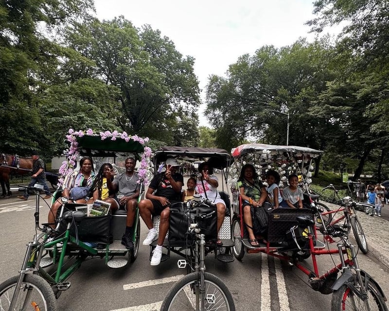 Central Park Pedicab Tour of Landmarks & Hidden Gems