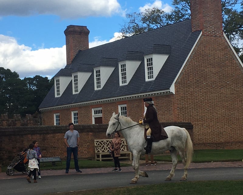 Explore Colonial Williamsburg History Tour