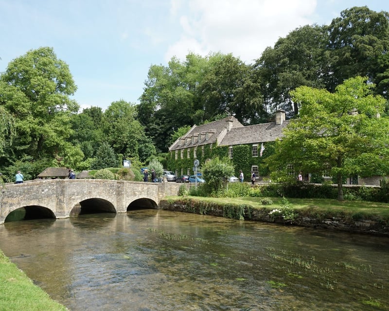 Shakespeare's Stratford-Upon-Avon & Cotswolds Tour