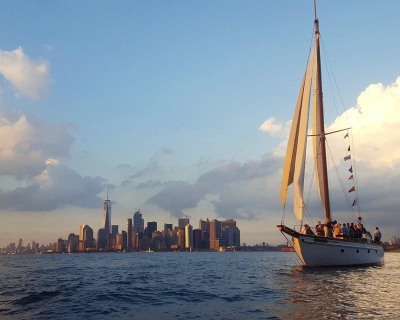 Sail on a New York City Sunset Cruise