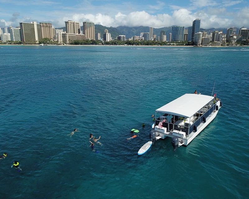 Group Snorkel Cruise from Honolulu Near Waikiki