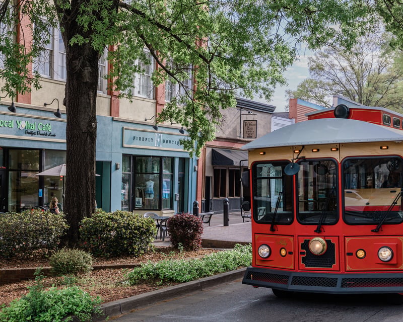 Milledgeville Historic Trolley Tour & Statehouse Square Walk