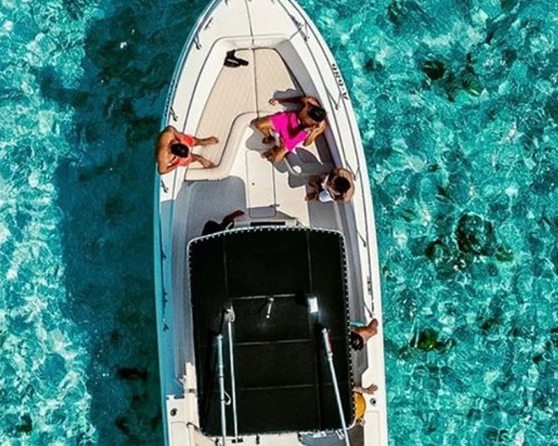Private Snorkel Boat Tour to a Private Island in Aruba
