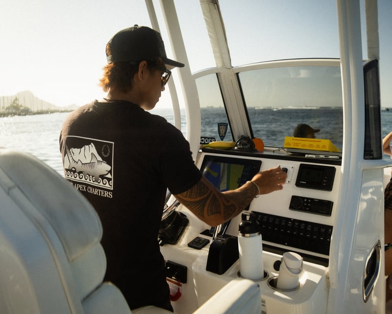 Honolulu Sunset & Fireworks Cruise