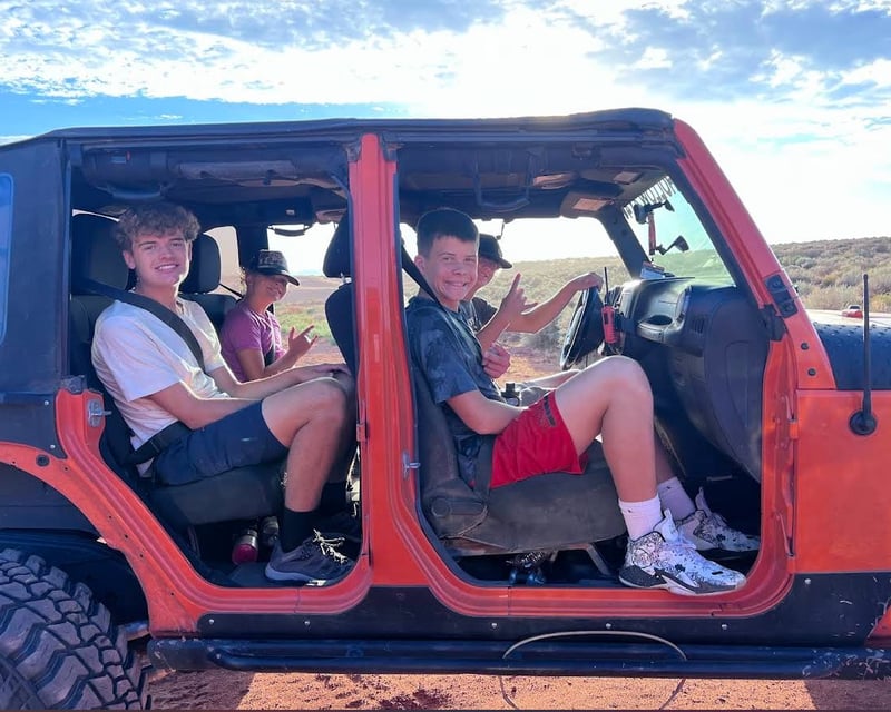 Guided Jeep Ride-Along Tour in Hurricane