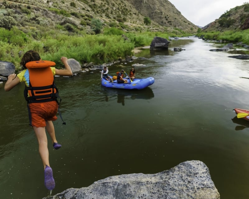 Class III Rio Grande Rafting in New Mexico