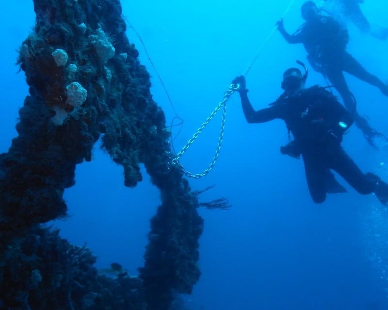 130' Deep Diver Course in Miami Beach