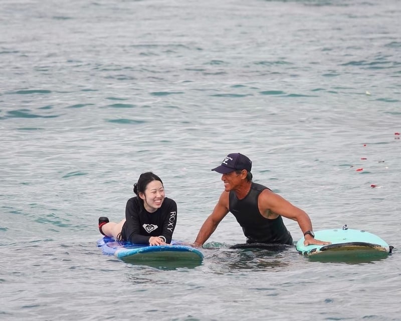 Private Surf Lesson in Honolulu at Ala Moana Park