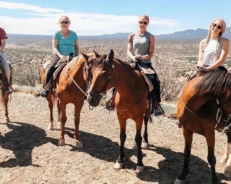 Hilltop Horseback Trail Ride in Los Cerrillos