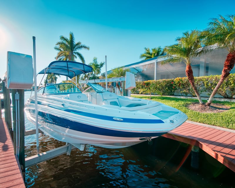 Cape Coral 26' Deck Boat Rental