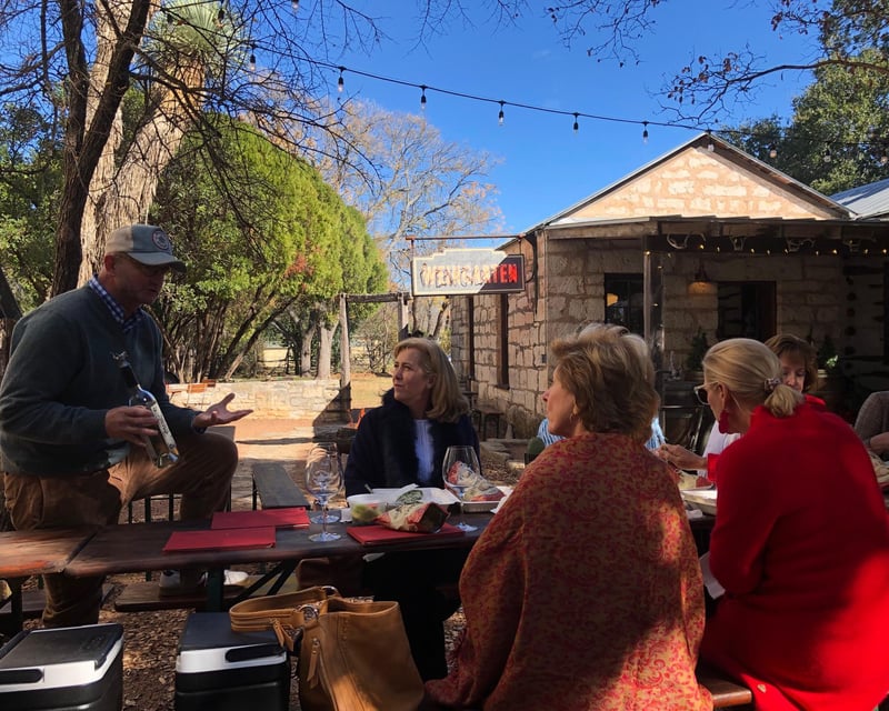 Holiday Food & Wine Walking Tour in Fredericksburg