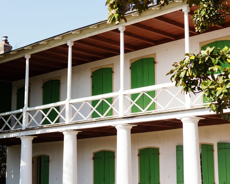 Guided Tour of St. Louis Cemetery No. 3 & Pitot House