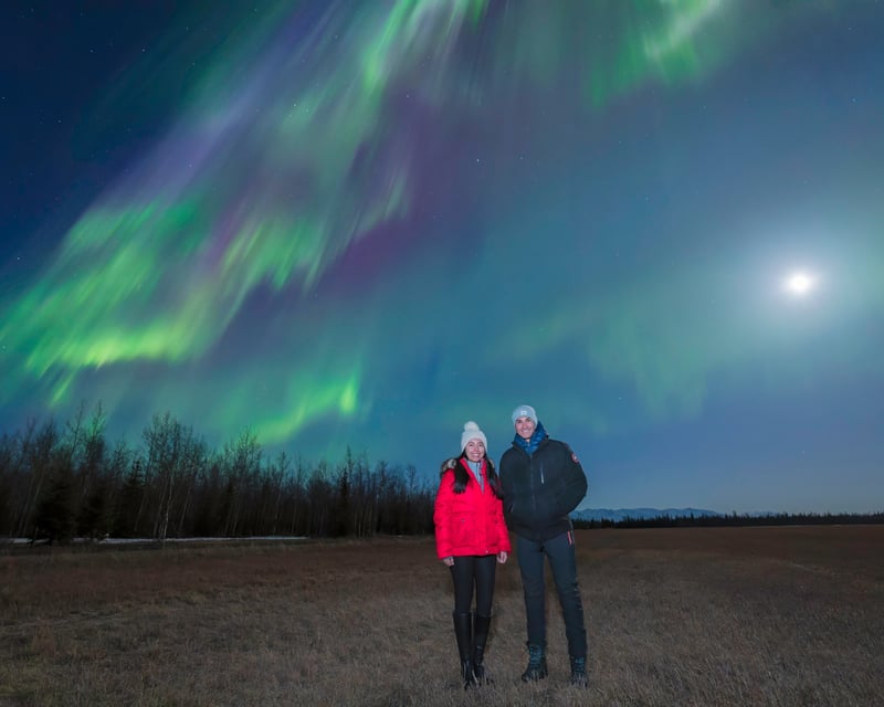 Northern Lights Photo Tour & Viewing Lodge from Fairbanks