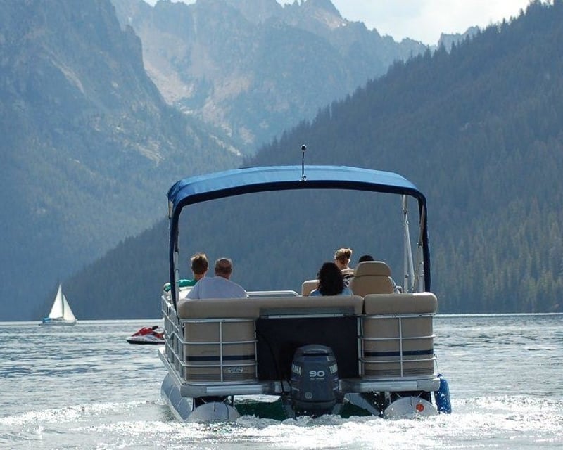 10-Passenger Pontoon Boat Rental in Stanley