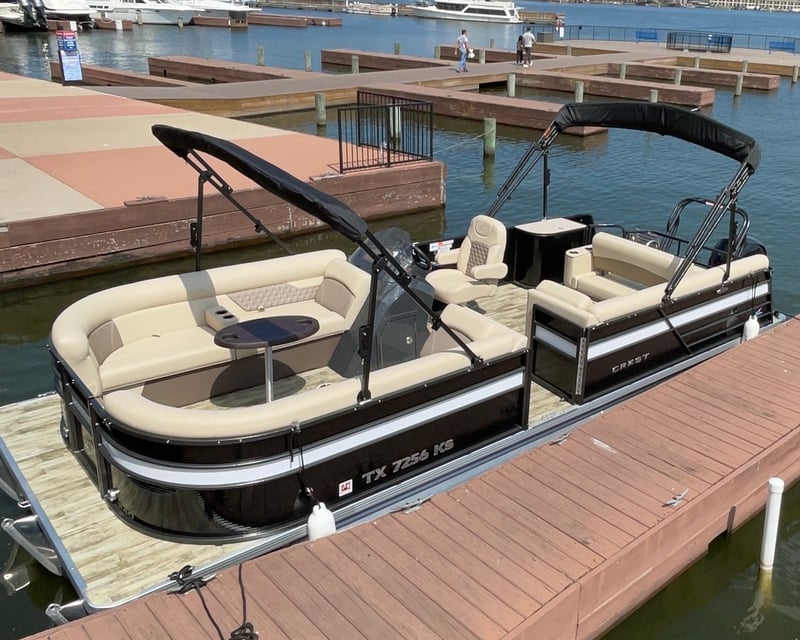 Cruise Lake Conroe on a Private 2- or 4-Hour Charter